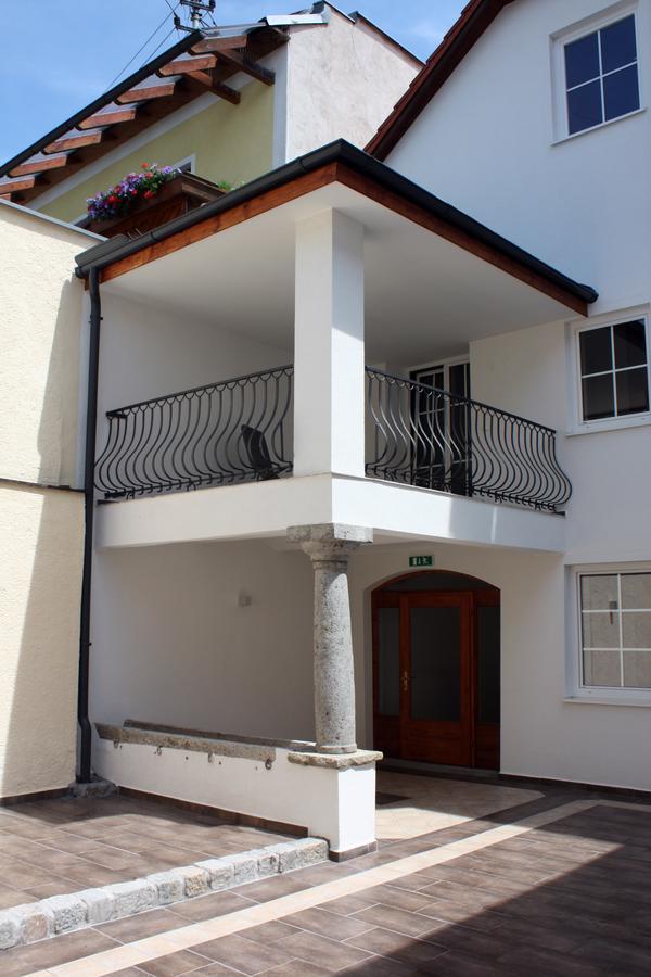 Hotel Gasthof Zur Post Obernberg am Inn Exterior photo